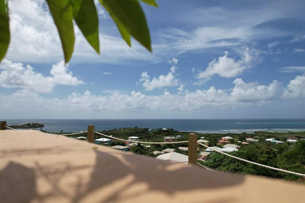 The Pearl - Spacious Air Conditioned 3Bd, 2Bth Villa With Gorgeous Views Old Road Экстерьер фото