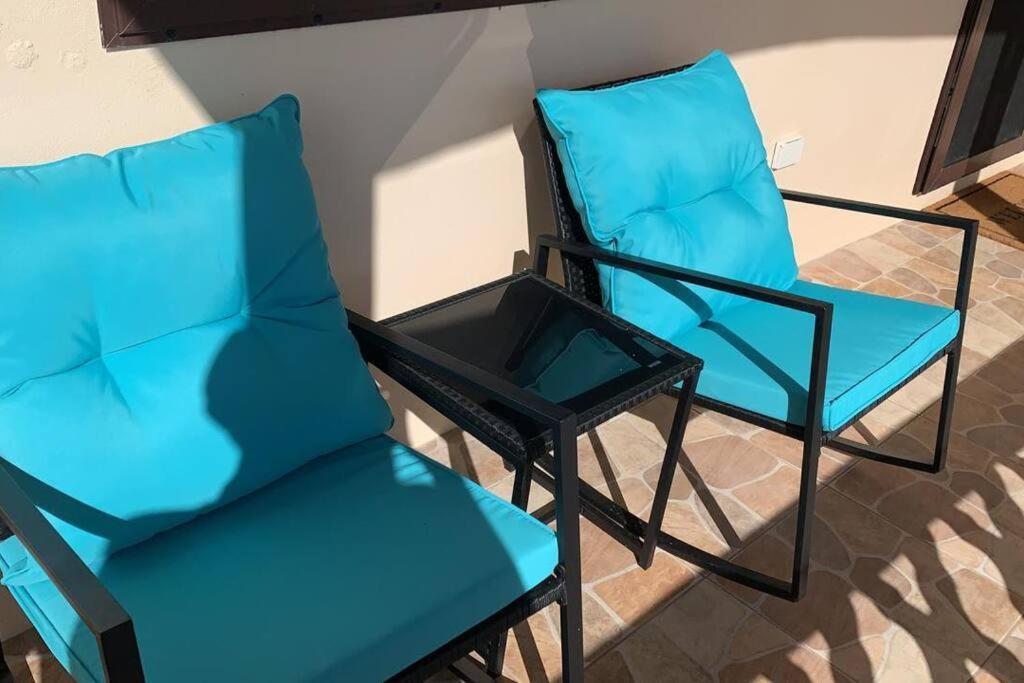 The Pearl - Spacious Air Conditioned 3Bd, 2Bth Villa With Gorgeous Views Old Road Экстерьер фото